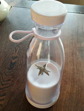 FreshGo Mini – Licuadora Portátil USB de 350ml con Cuchilla de 4 Hojas